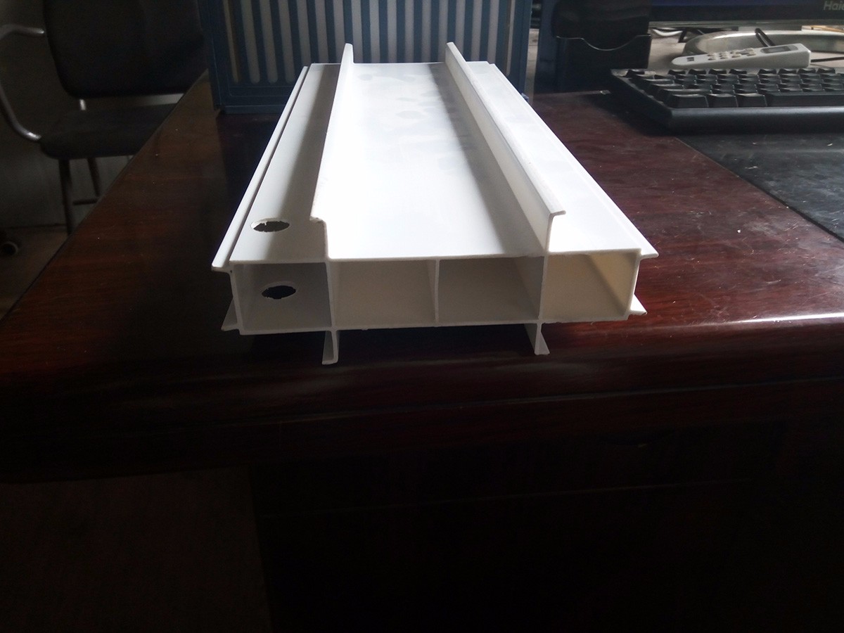 岳阳立面拉缝板 (1)150MM宽拉缝板